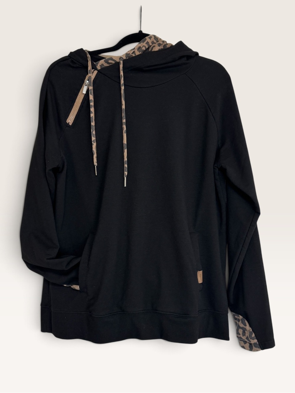 Maurices Leopard Accent Lightweight Hoodie Women’s Large